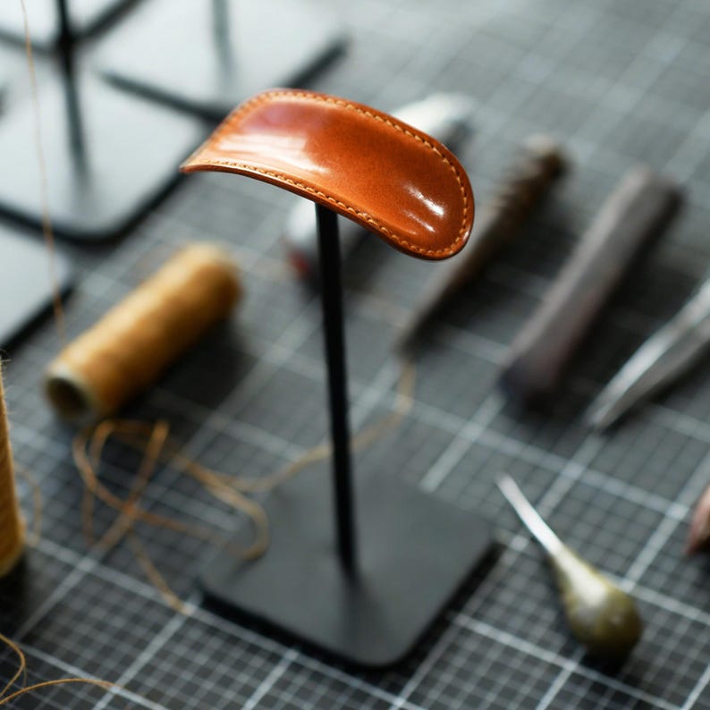 Jhati Handmade Genuine Leather Headphone Stand