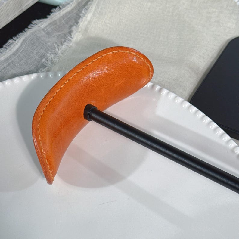 Jhati Handmade Genuine Leather Headphone Stand