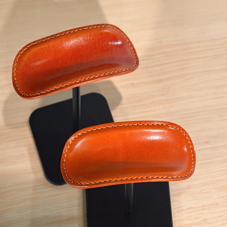 Jhati Handmade Genuine Leather Headphone Stand