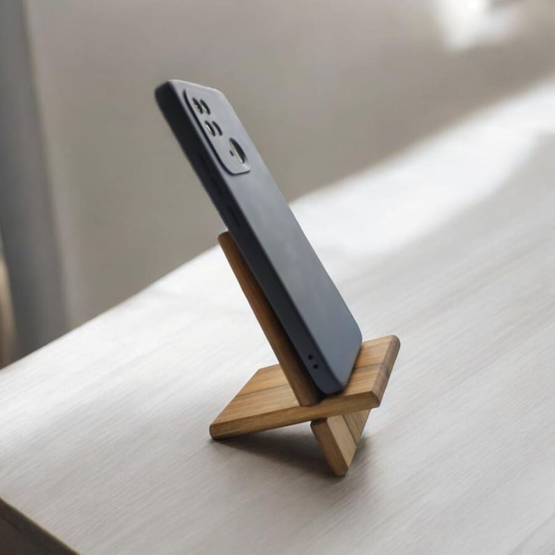 Jhati Handmade Walnut Phone Dock